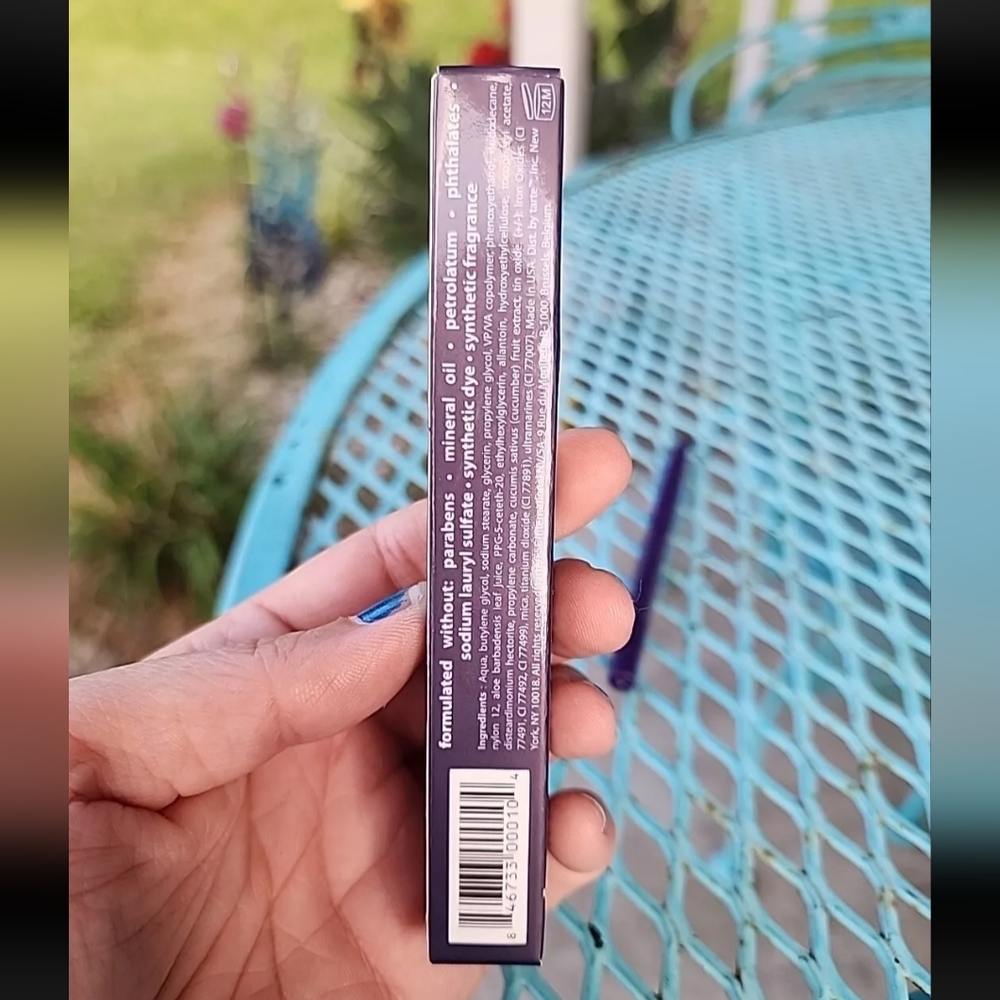 Tarte Emphaseyes Aqua Gel Eyeliner Plum - Picture 4 of 11